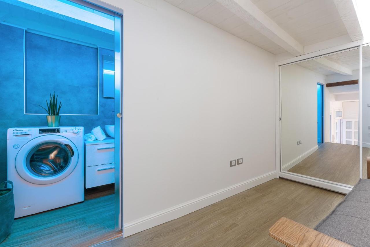 Ferrara Mayr White Apartment ภายนอก รูปภาพ