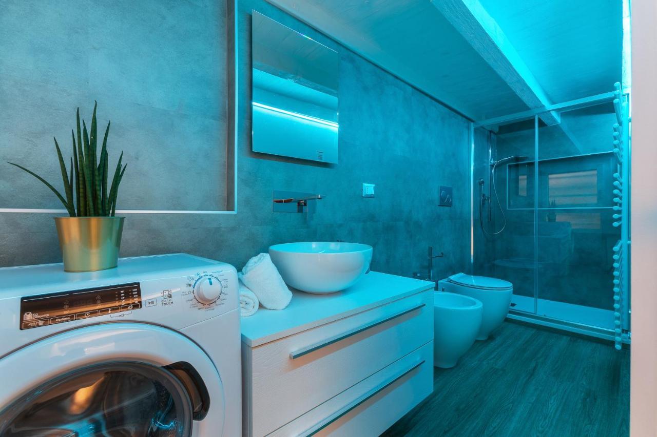 Ferrara Mayr White Apartment ภายนอก รูปภาพ