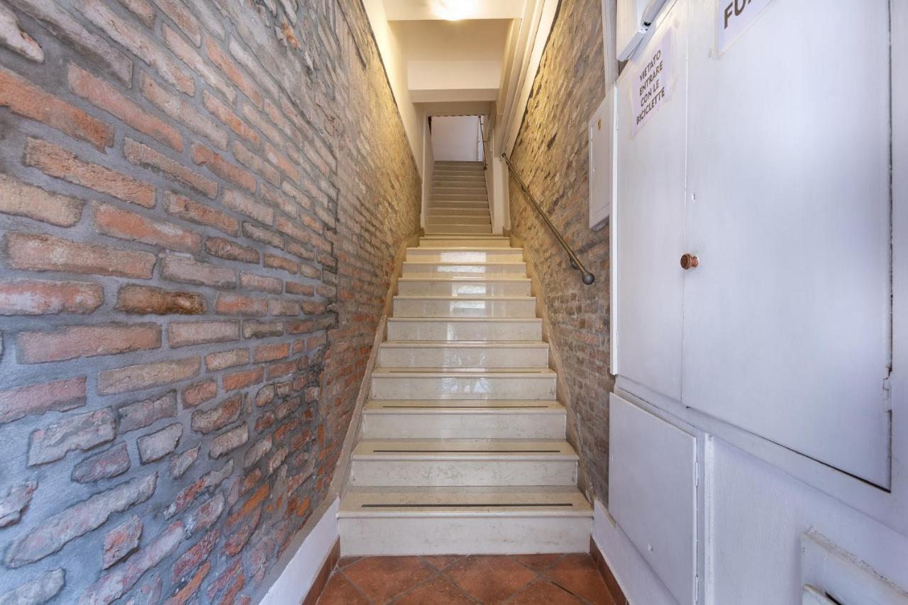 Ferrara Mayr White Apartment ภายนอก รูปภาพ